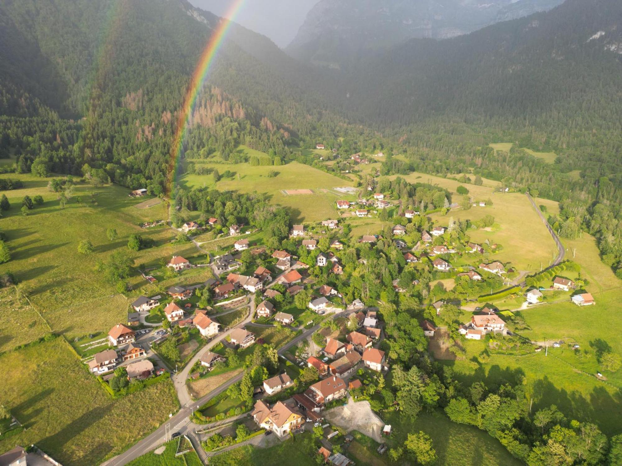 Apartamento La Fruitiere De Verel, Modulables Neufs, Calmes, Entre Et Montagne, Max 11 Personnes Talloires